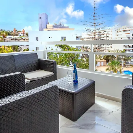 Centered With A Pool & Near The Beach, 324, Ponderosa * Playa Fanabe